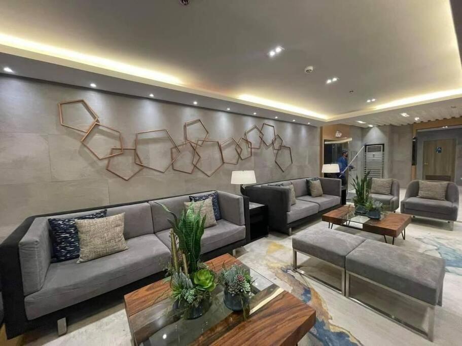 S Residencestower 3 - L&R Staycation Pasay Exterior foto